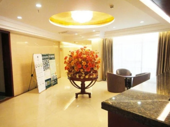 Нанкин: GreenTree Inn Nanjing Software Valley Sanjiang University Express Hotel