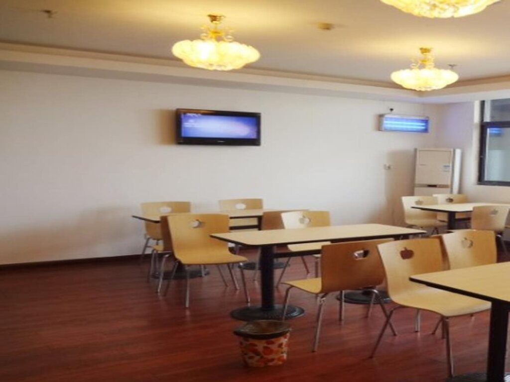 Нанкин: Green Tree Inn Nanjing Dachang Xinhua Road Express Hotel
