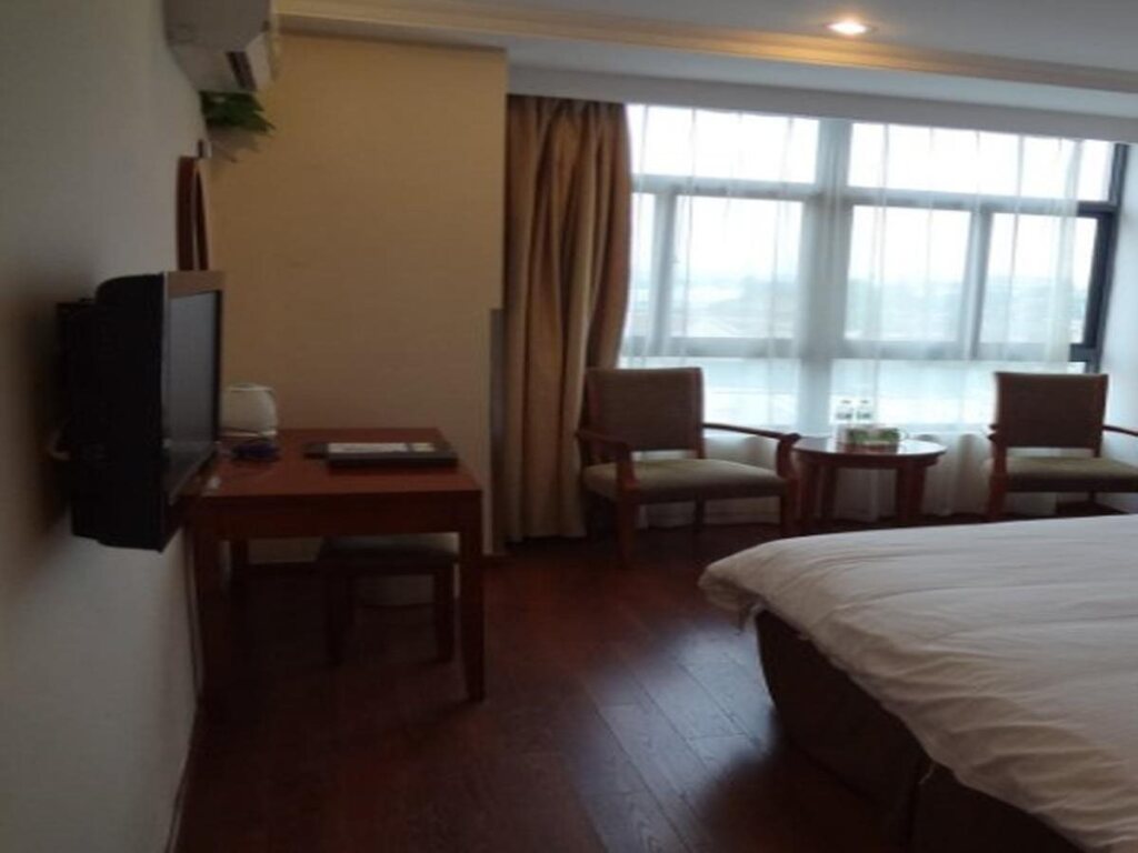 Нанкин: Green Tree Inn Nanjing Dachang Xinhua Road Express Hotel