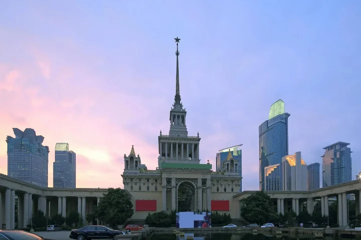 Шанхай: GreenTree Inn ShangHai WuNing Road ZhenPing Road Metro Station Busines