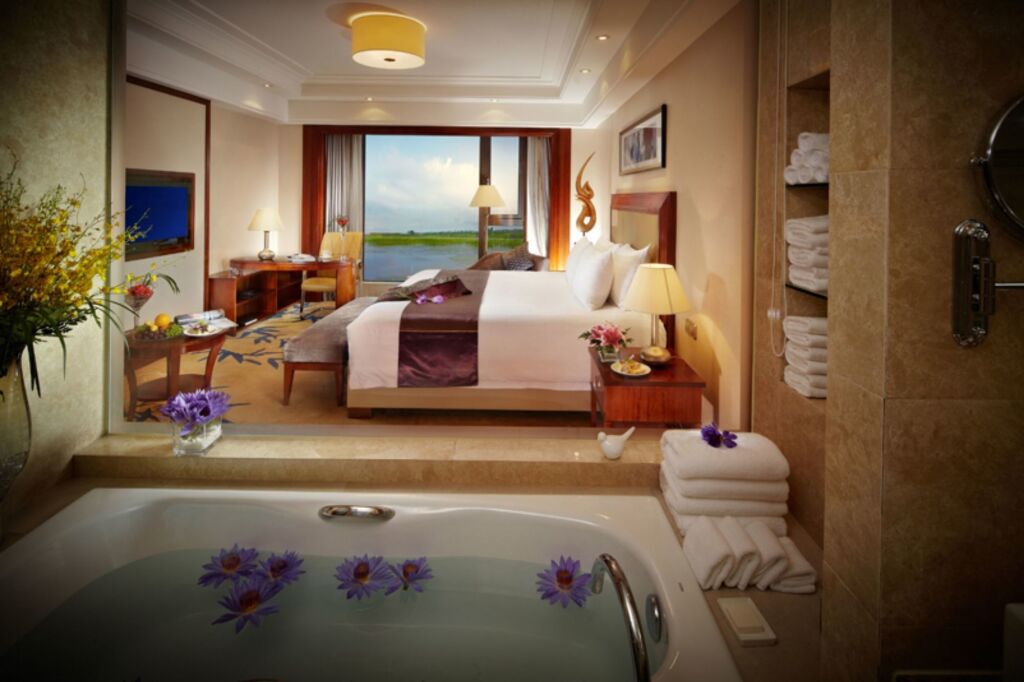 Хуайань: New Century Grand Hotel Huaian