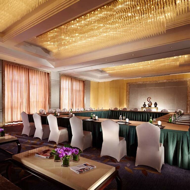 Хуайань: New Century Grand Hotel Huaian