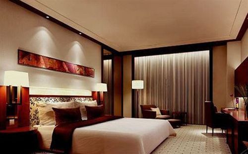 Наньтун: Cosmic Guang Dong Intl Hotel Nan Tong