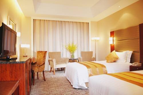Пекин: HNA Grand Hotel Shijingshan Beijing