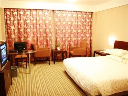 Ханчжоу: Dinghe Business Hotel - Hangzhou