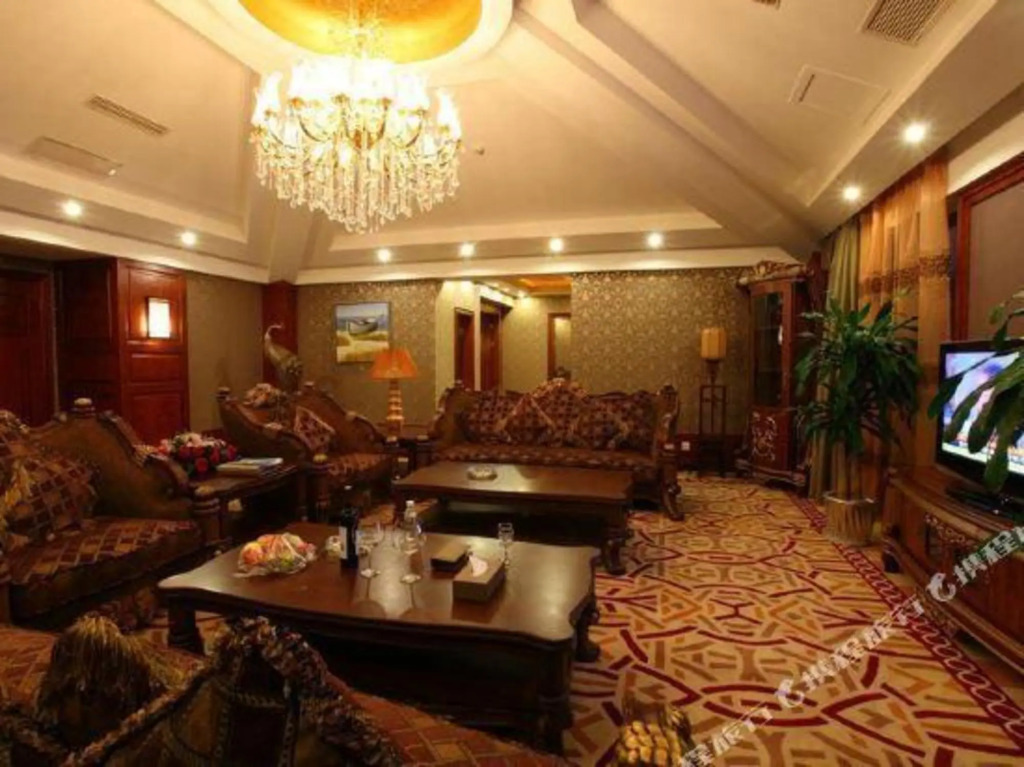 Lanyang: HNA New World Hotel Danzhou