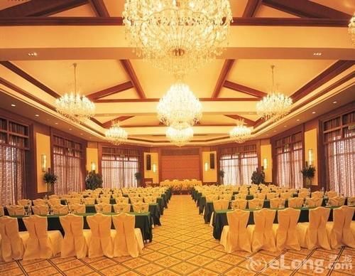Джиангме: Phoenix Hotel Wuyi