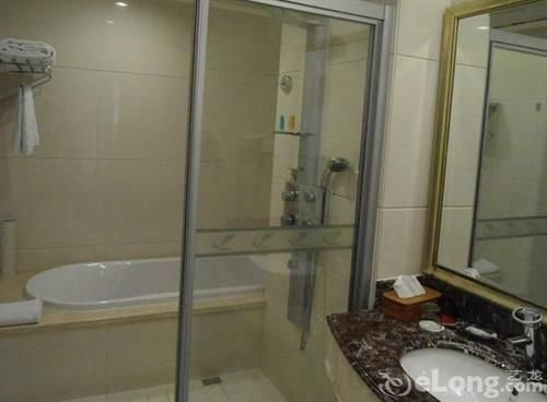 Джиангме: Phoenix Hotel Wuyi