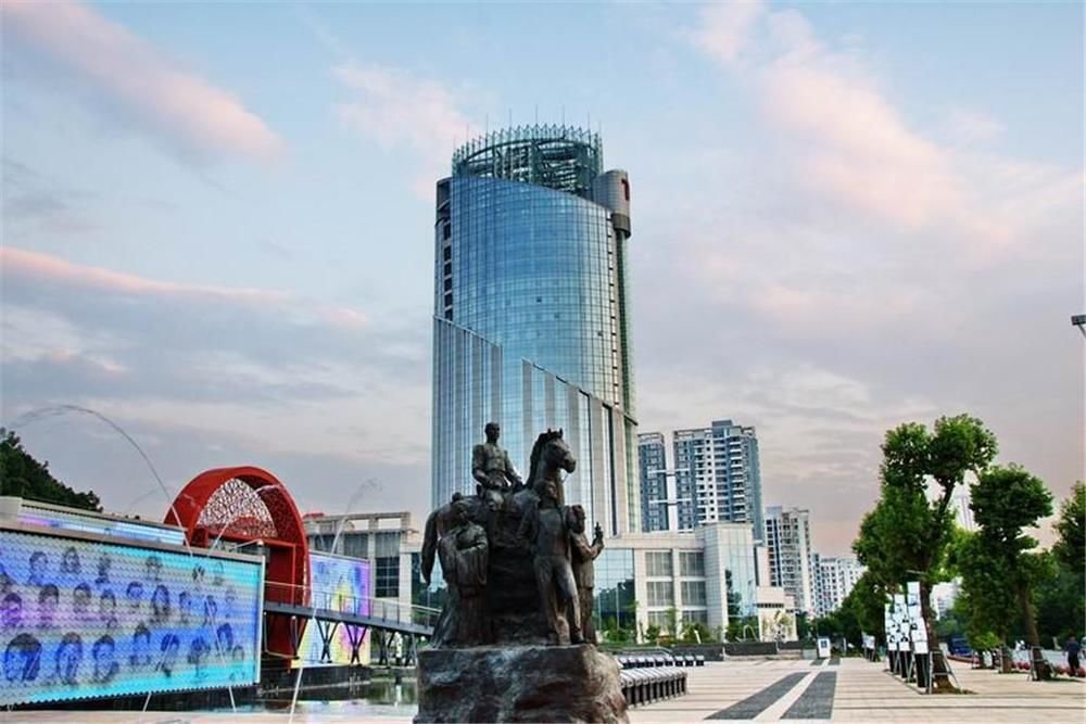 Джиангме: Phoenix Hotel Wuyi