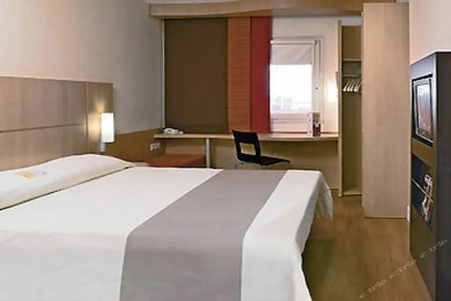 Дунгуань: ehotel Dongguan Qingxi