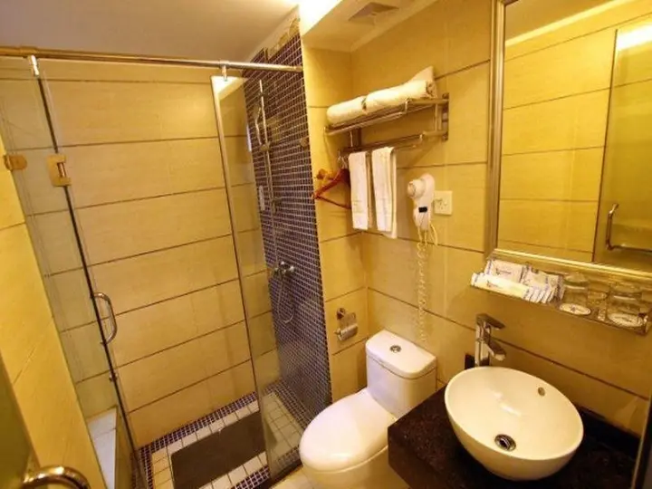 Гуйлинь: Perfect Season Hotel (Tiexi Branch)