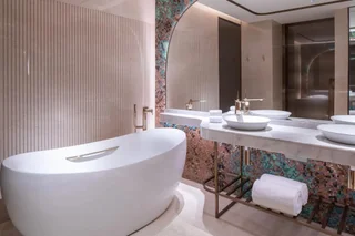 Чэнду: W Chengdu
