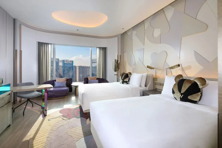 Чэнду: W Chengdu