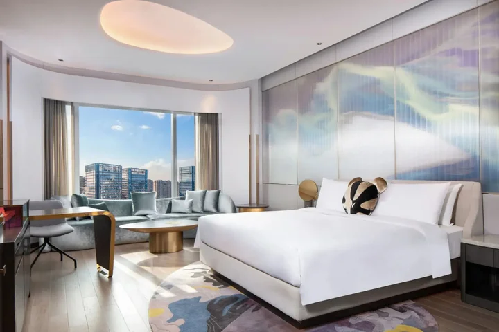 Чэнду: W Chengdu