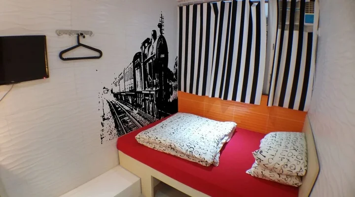 Гонконг: Micro Hotel