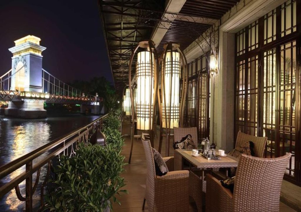 Гуйлинь: The White House Hotel Guilin