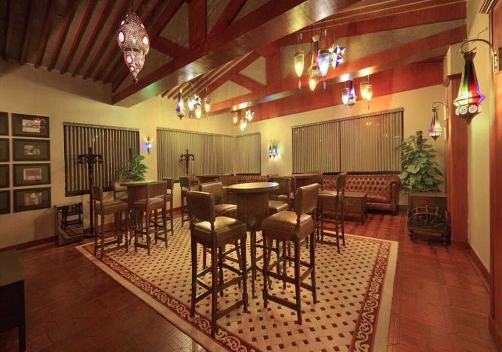 Гуйлинь: The White House Hotel Guilin