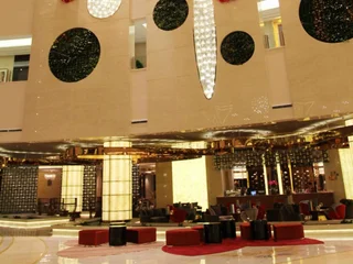 Линьи: Pullman Linyi Lushang