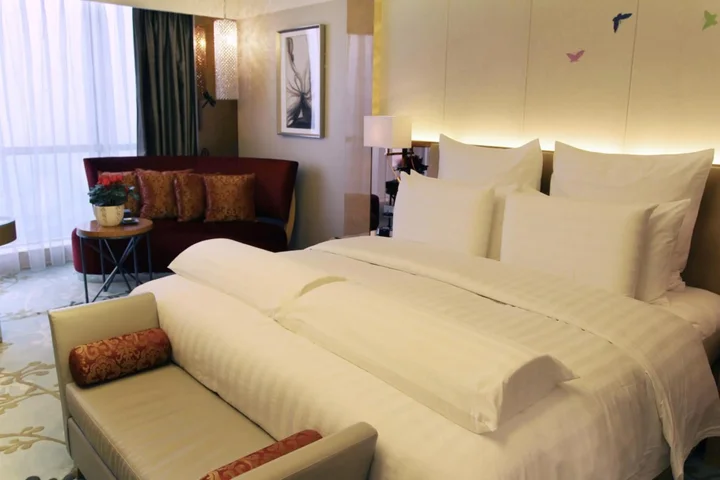 Линьи: Pullman Linyi Lushang