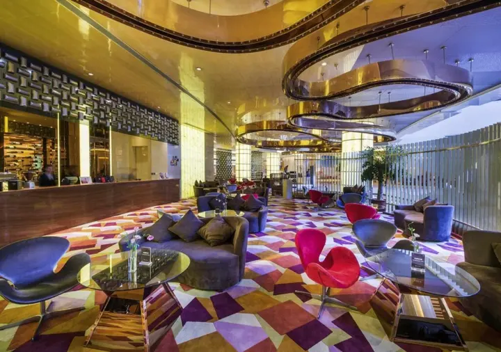 Линьи: Pullman Linyi Lushang