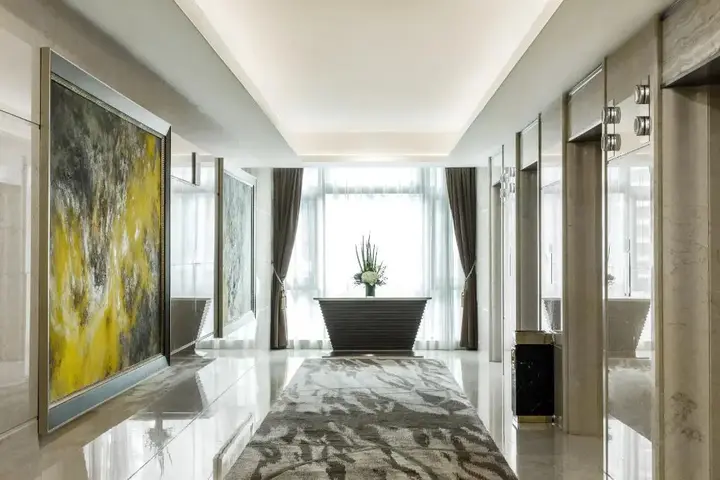 Гуанчжоу: Vanburgh Hotel