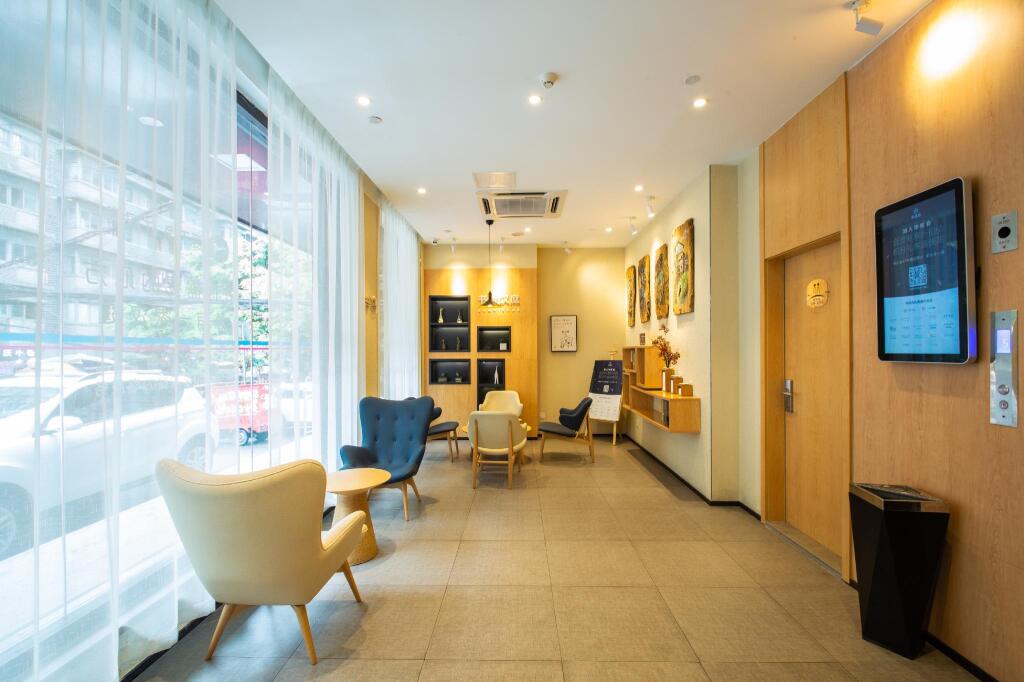 Чунцин: Garden Inn Chongqing Guanyinqiao