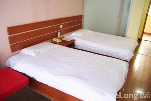 Пекин: Roma Sunshine Hotel