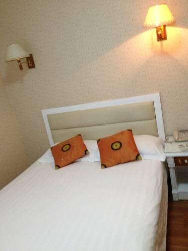 Шанхай: Shanghai Funing Hotel