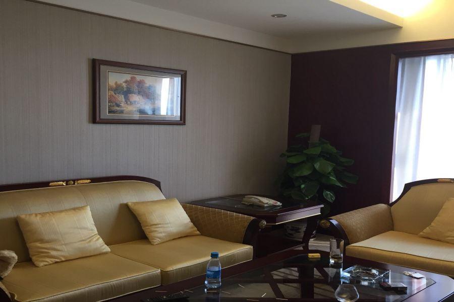 Наньчан: Trilec International Hotel