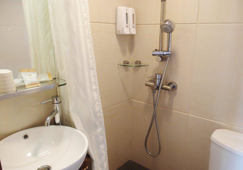 Гонконг: Lander Hotel Prince Edward