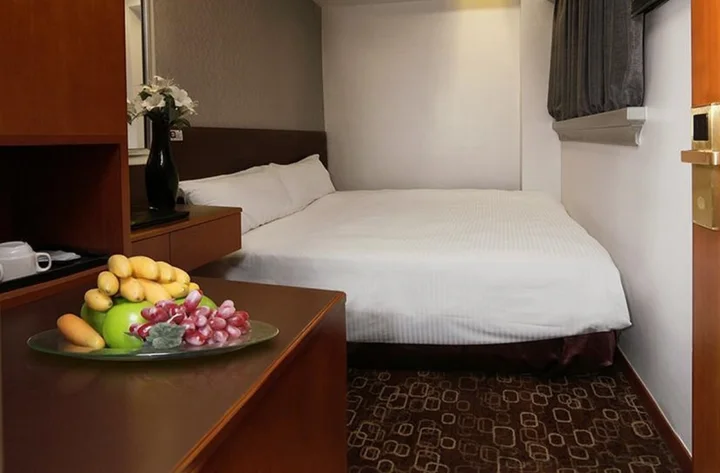 Гонконг: Lander Hotel Prince Edward