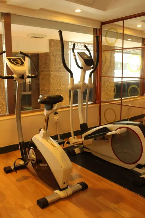 Гонконг: Lander Hotel Prince Edward
