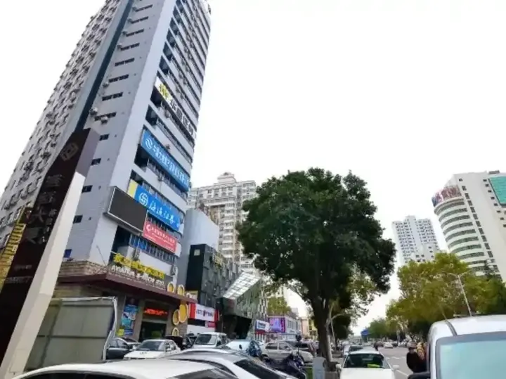 Лоян: Luoyang Aviation E-Home Inn