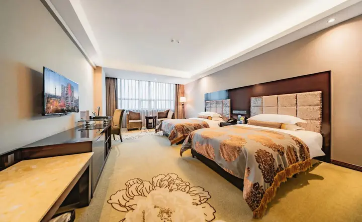 Лоян: Luoyang Aviation Hotel
