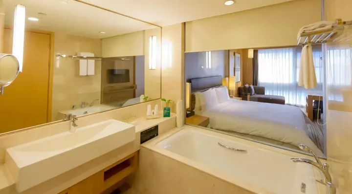 Шицзячжуан: Holiday Inn Shijiazhuang Central by IHG