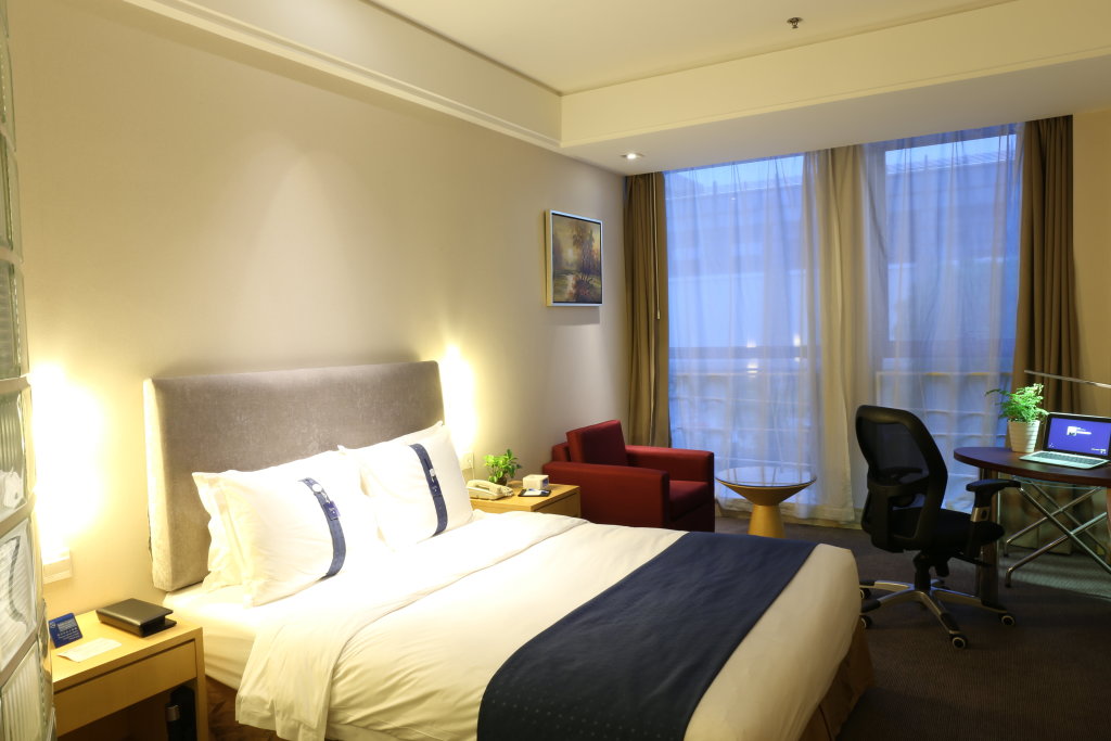 Holiday Inn Express Nantong Xinghu by IHG — фото 1