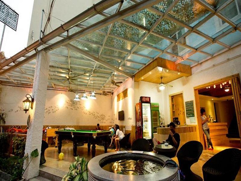 Санья: Sanya BlueSky International Youth Hostel