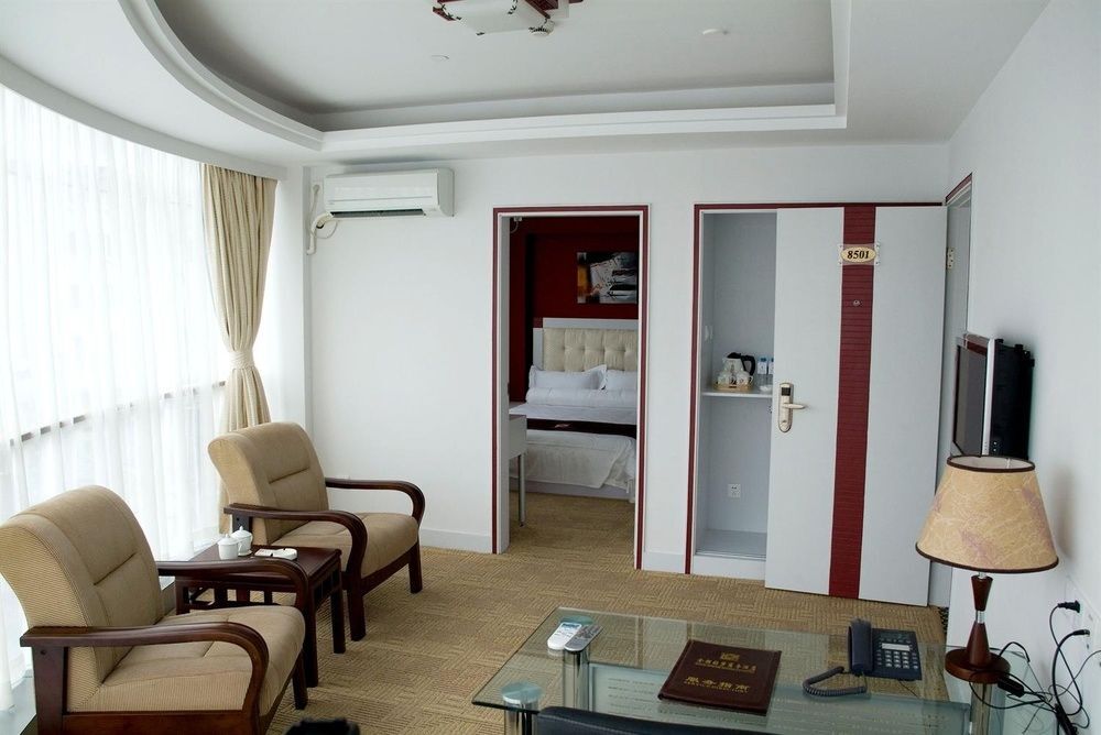 Шанхай: Good Dream Business Hotel (Xuhui)