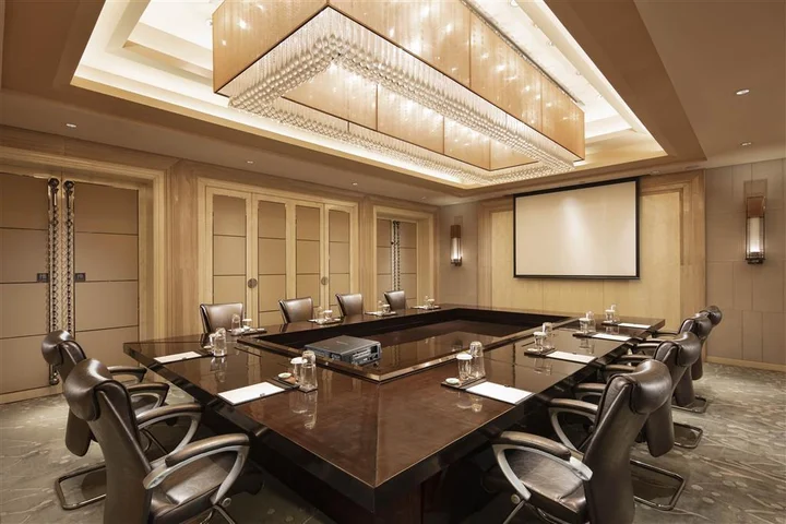 Далянь: Hilton Dalian