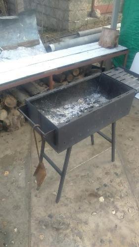 Коломна: Blanket, pillow, BBQ