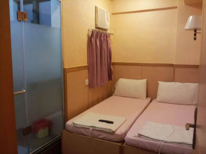 Гонконг: Kowloon New Hostel