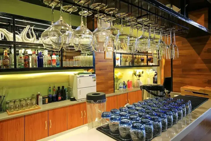 Гуйлинь: Immersing Hotel Guihu Branch