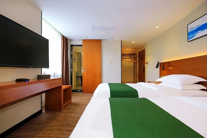 Гуйлинь: Immersing Hotel Guihu Branch