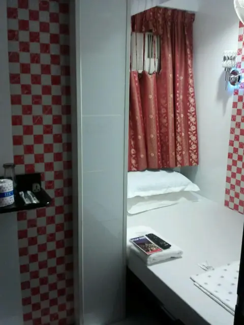 Гонконг: New London Hostel