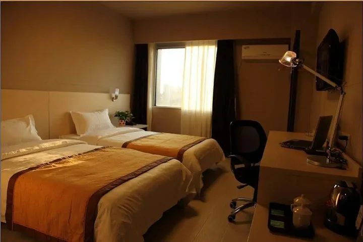 Шэньян: Shenyang Yashi Express Hotel