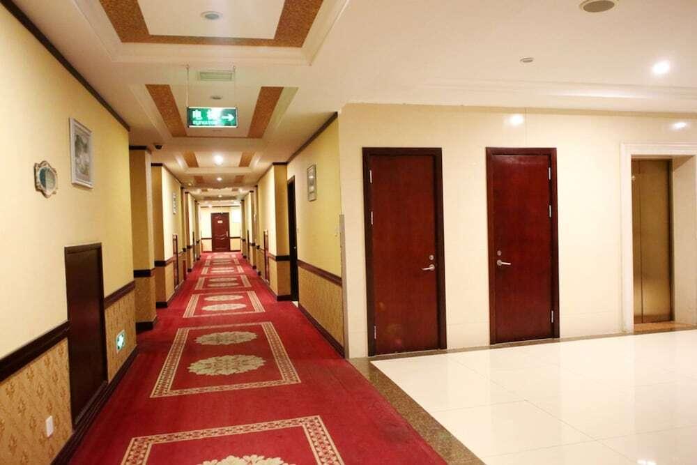 Шанхай: Shanghai Rezen Select Hotel