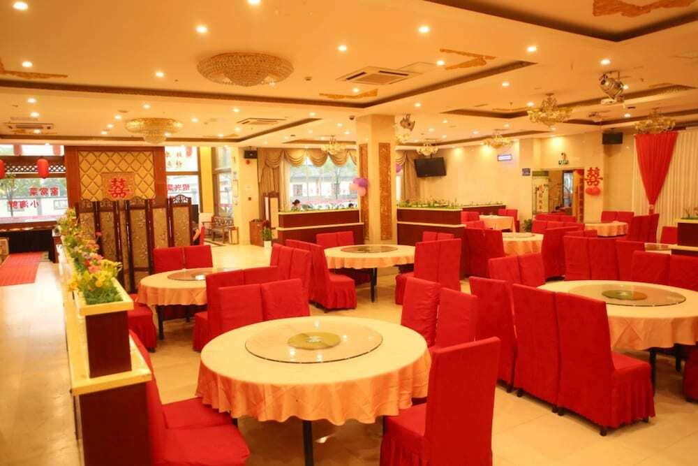 Шанхай: Shanghai Rezen Select Hotel