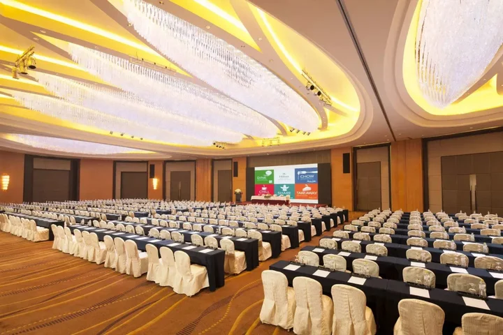 Нанкин: Hilton Nanjing Riverside