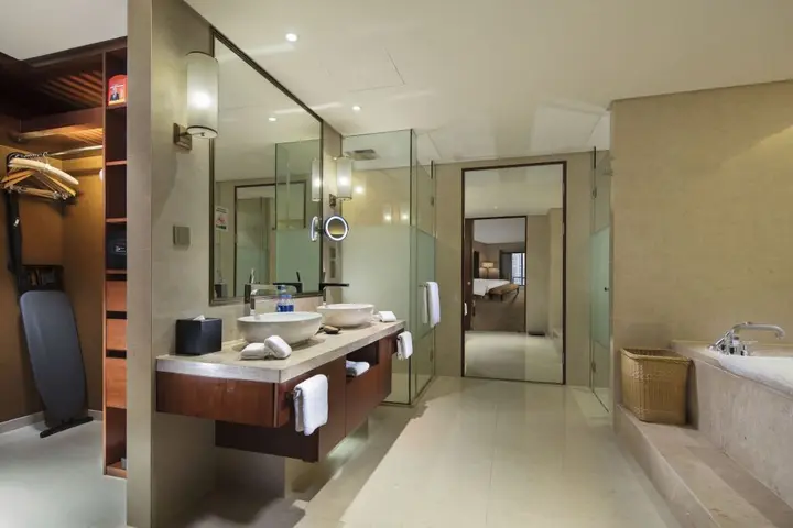 Нанкин: Hilton Nanjing Riverside