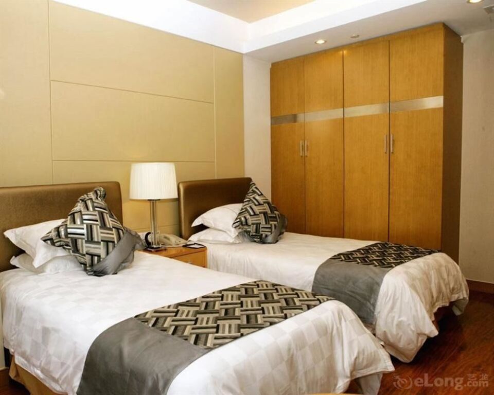 Наньтун: Rosedale Hotel & Suites Nantong